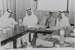 حلقة نقاش 1982-يظهر عبدالرب المالكي