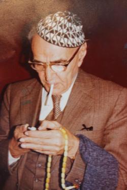 الشاعرالجواهري في زيارة مجلس الاربعاء1980
