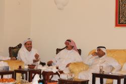 المتحدث محمدد الدليميو رئيس الجلسة عبدالله الكبيسي-لقاء ألاثنين 16 مايو 2012